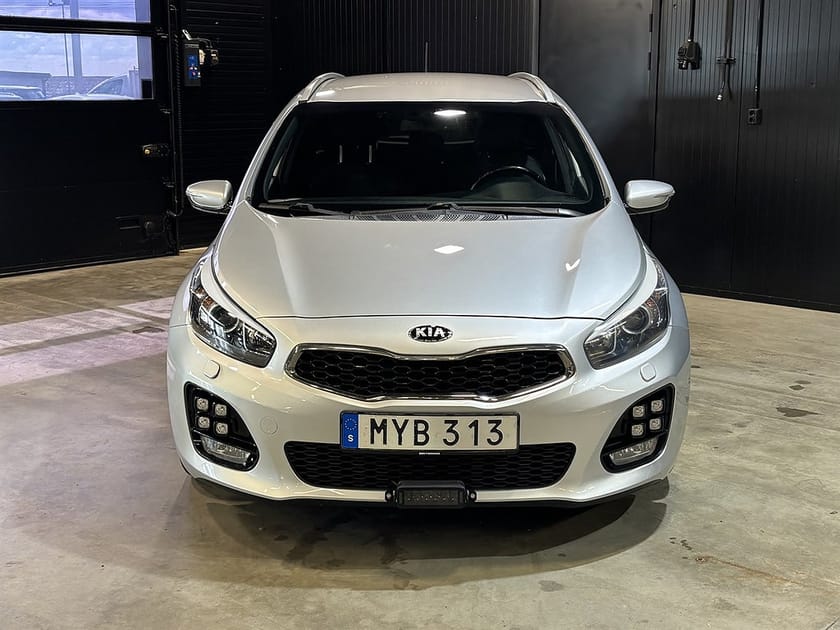 Bild 2 av Kia cee'd_sw 1.6 CRDi (136hk) GT-Line AUT