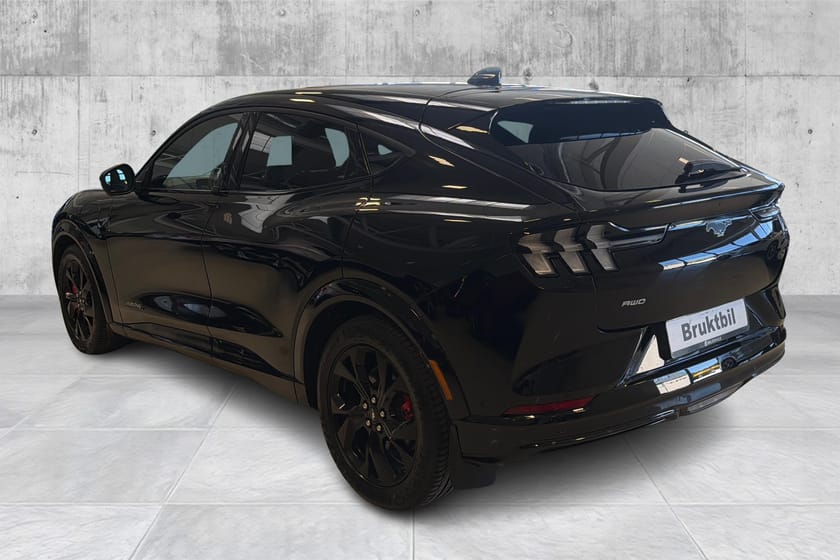 Bilde 3 av Ford Mustang Mach-E Long Range AWD / Premium / 360/ Pano / B&O ++