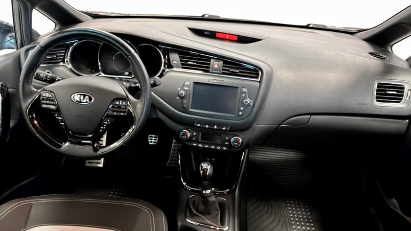 Bild 4 av Kia cee'd_sw 1,6 GDI GT LINE