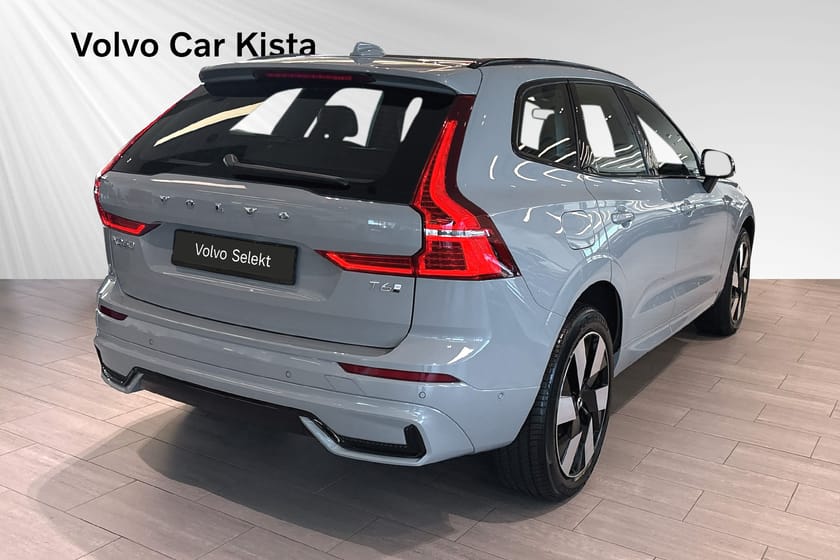 Bild 5 av Volvo XC60 T6 Ultra Dark Panorama HUD H/K 360Kamera