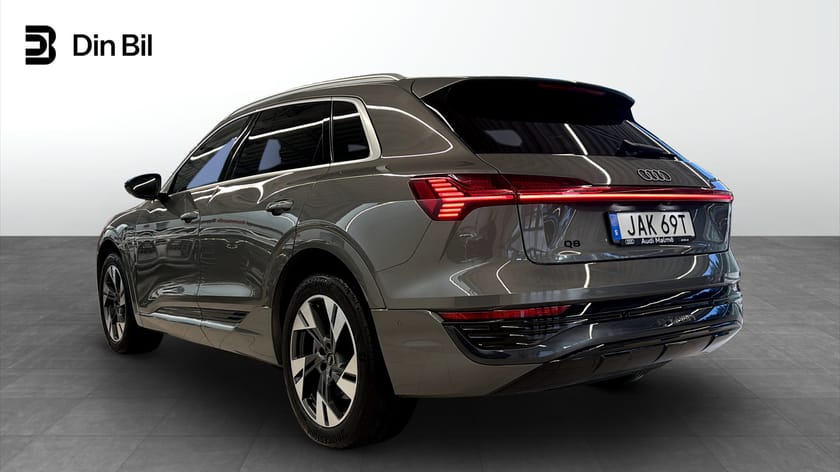 Bild 3 av Audi Q8 50 e-tron quattro Proline Selection 250 kW