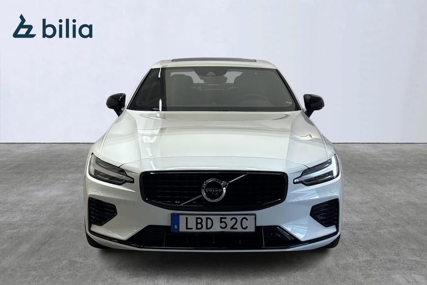 Bild 2 av Volvo S60 T8 AWD R-Design/ V-hjul/ Bower & Wilkins