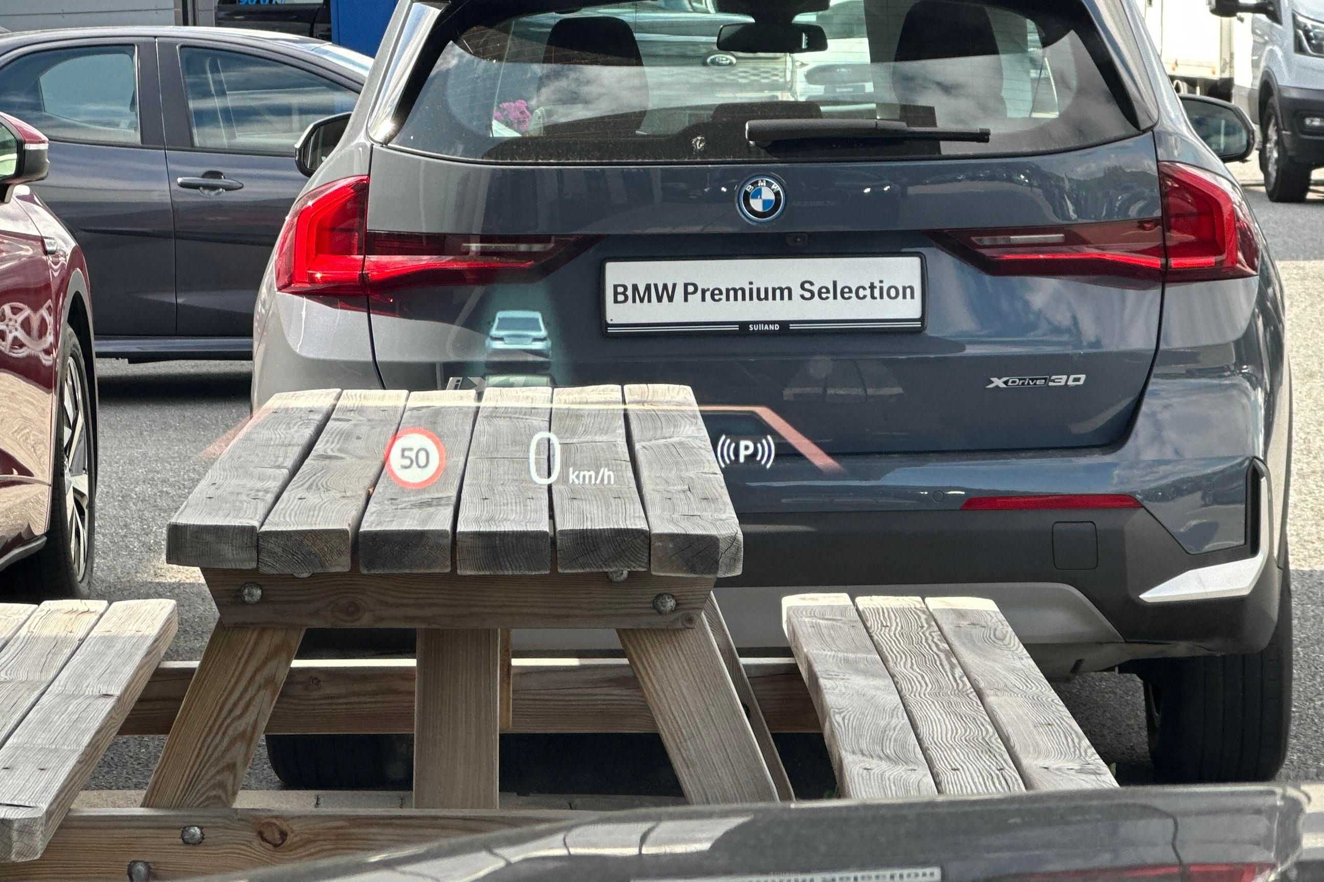 BMW iX xDrive60, 544ps, 2026