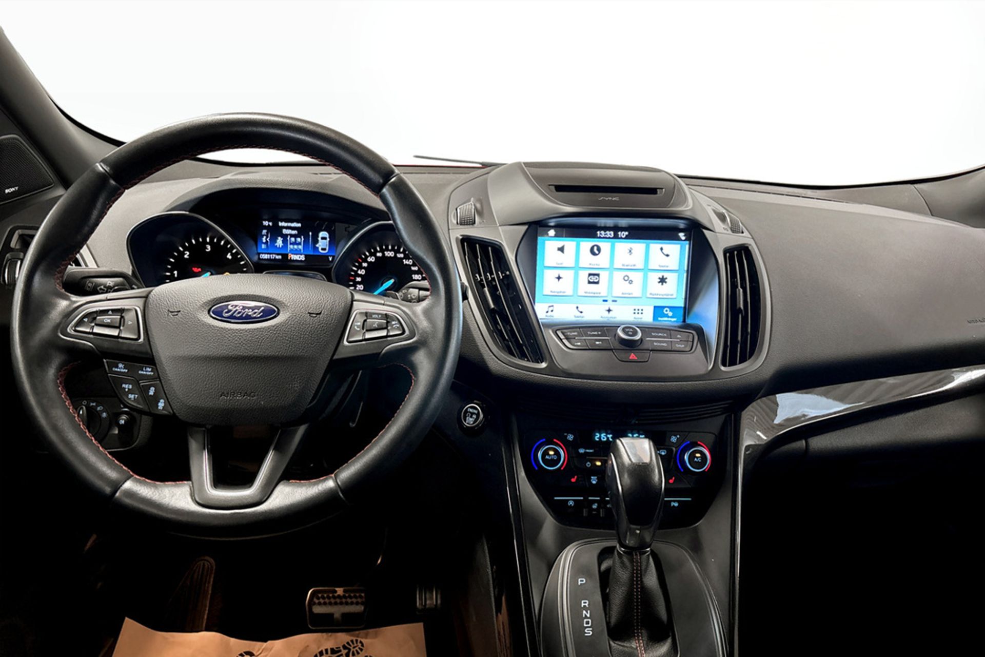 Ford Kuga 2.0 TDCi 2018, bild 4/9