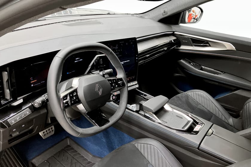 Bild 5 av Renault Rafale E-Tech 4x4 PHEV 300hk Esprit Alpine Edition – Exklusiv laddhybrid m. fyrhjulsdrift, Harman Kardon, 360 kamera