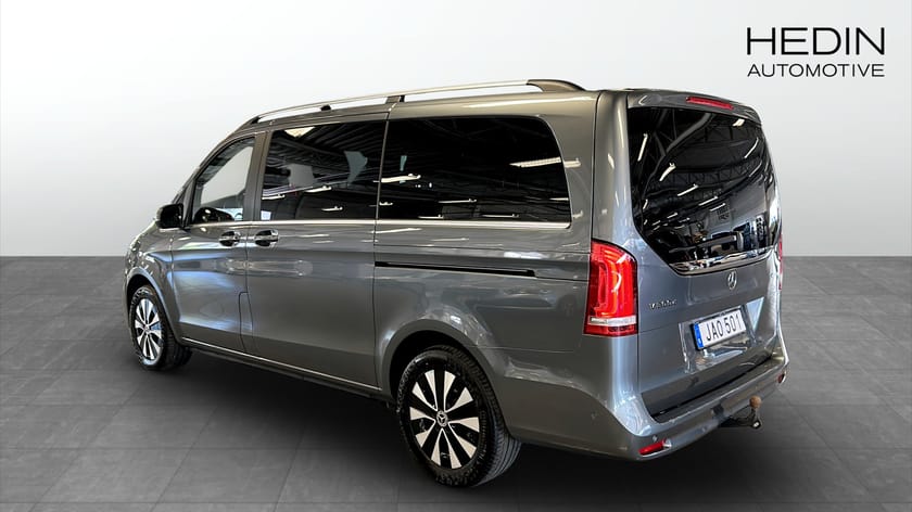Bild 3 av Mercedes-Benz V 300d 4MATIC 3.2t 300 D AVANTGARDE