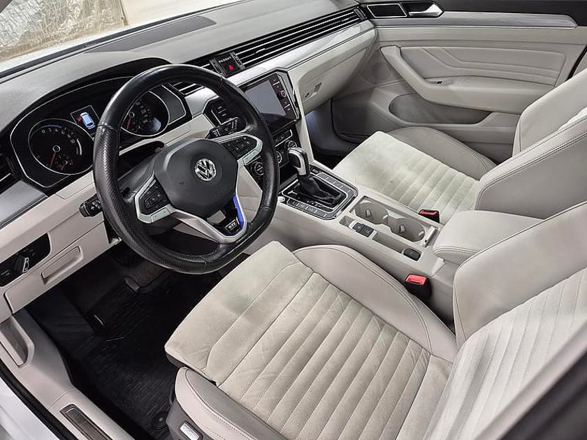 Bild 2 av Volkswagen Passat Sportscombi GTE