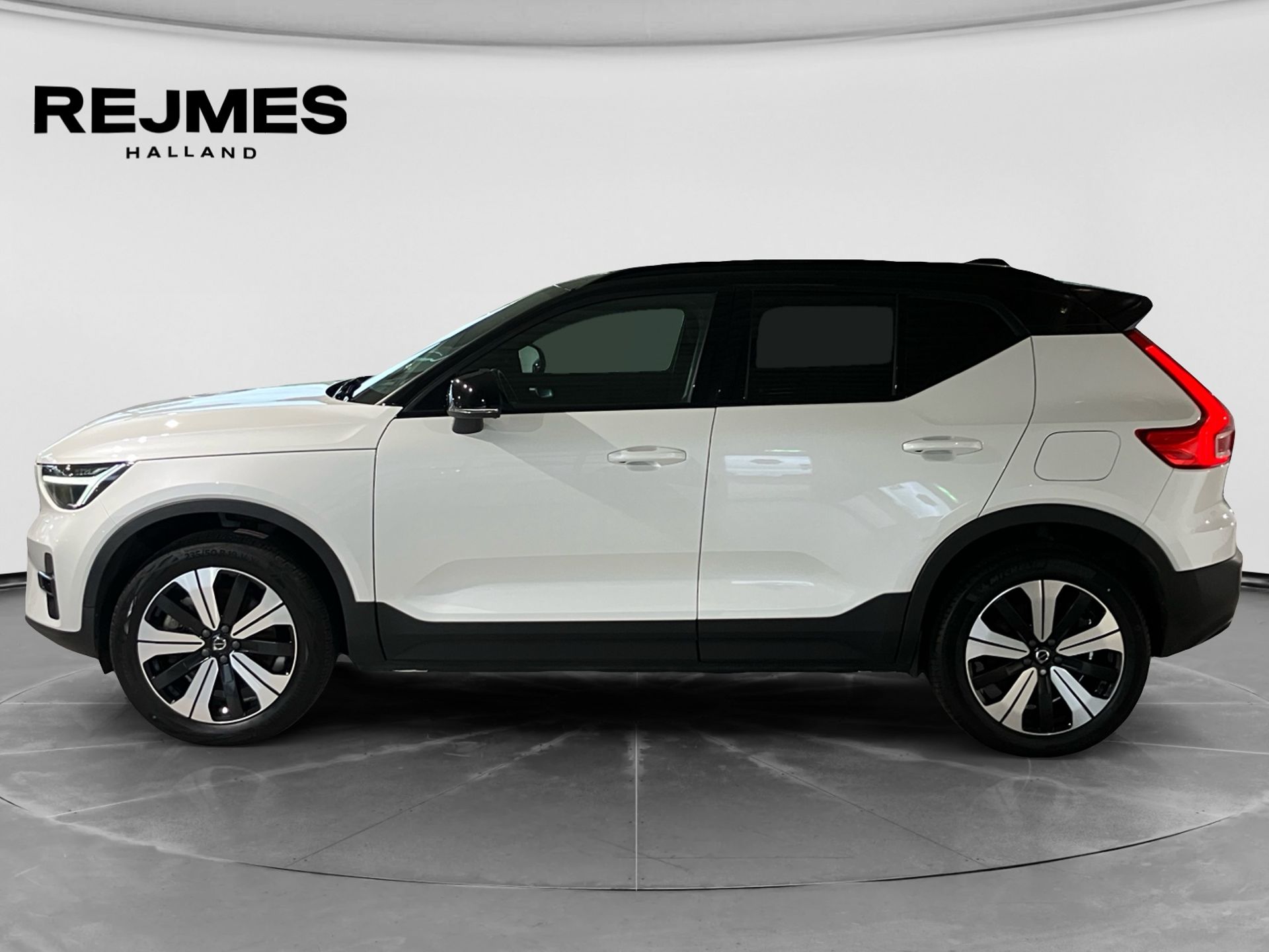 Volvo XC40 Recharge Twin Plus 2023, bild 3/10