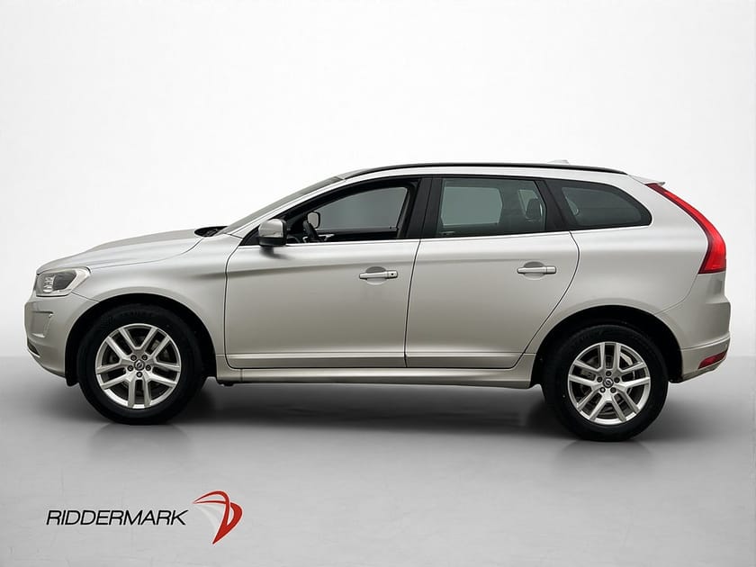 Bild 4 av Volvo XC60 D4 AWD Classic Momentum VOC Värmare Sensorer BLIS