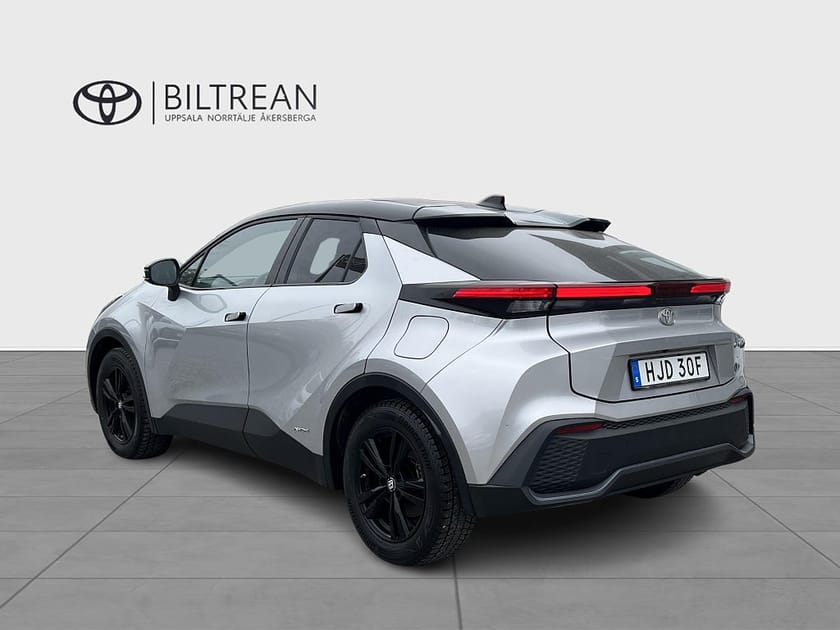 Bild 3 av Toyota C-HR Hybrid AWD-i 2,0 Style teknikpaket Bi-tone Vhjul Ingår!
