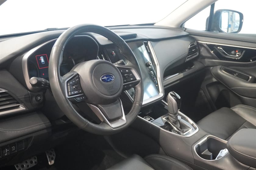 Bild 2 av Subaru Outback AWD Drag Taklucka Backkamera Navi
