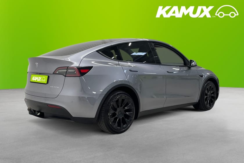 Bild 4 av Tesla Model Y Long Range AWD 514 hk Drag 20" Turbin