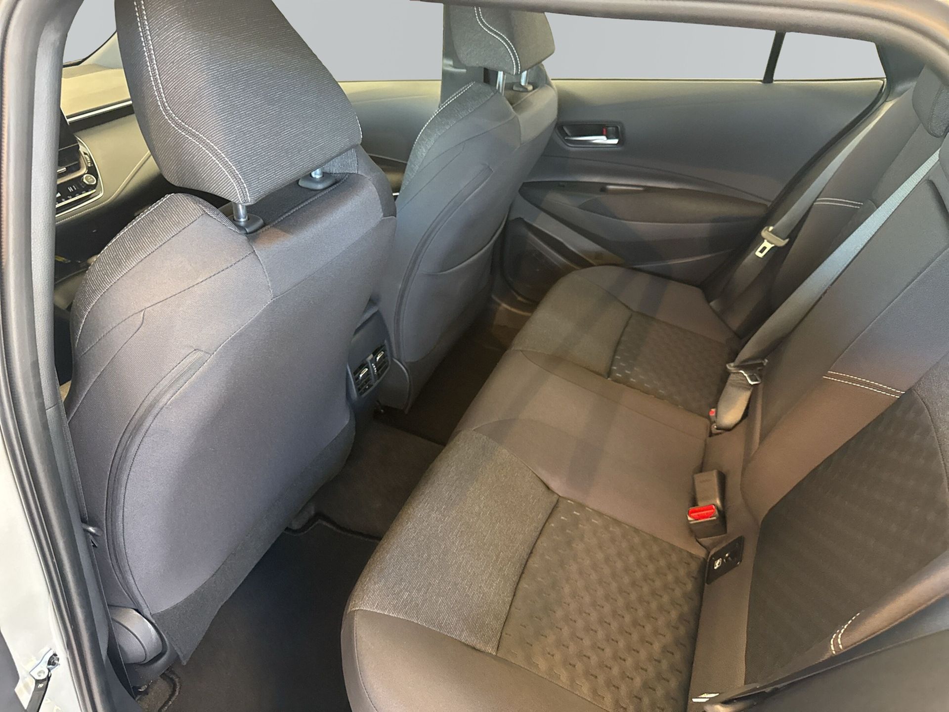 Toyota Corolla Touring Sports Hybrid 2026, bild 7/10