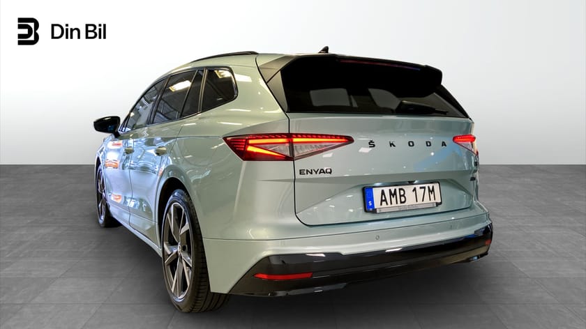 Bild 3 av Škoda Enyaq iV 80x Sportline 82kWh 265hk | Drag | Pano | 360° Kam
