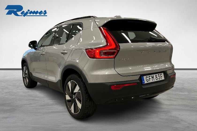 Bild 2 av Volvo EX40 Single Motor Extended Range R Plus Edt