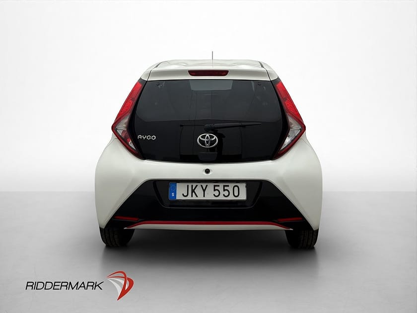 Bild 3 av Toyota Aygo 1.0 VVT-i 72hk X-PLAY B-Kamera Bluetooth