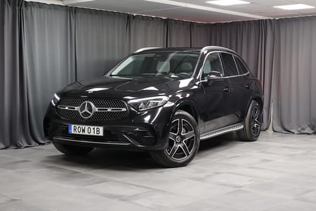 Mercedes-Benz GLC 300 e 4MATIC AMG AIRMATIC Burmester Pano Drag LED MOMS