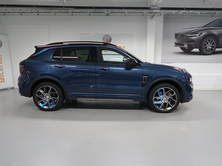 Bild 5 av Lynk & Co 01 PHEV V-Däck ingår 360°-Infinity-Pano-Elstol-Navi-CarPla