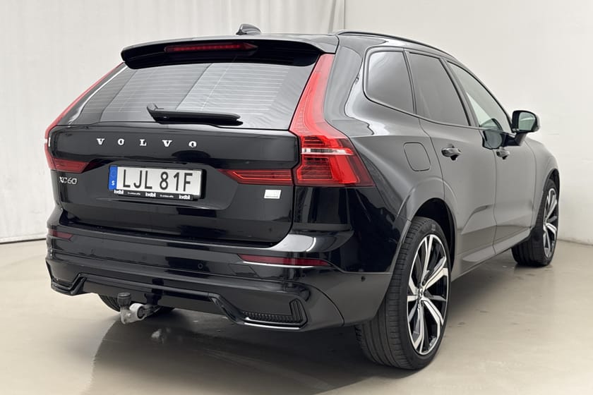 Bild 3 av Volvo XC60 T8 AWD Recharge 455hk Ultimate Dark Panorama