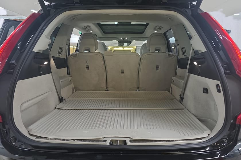 Bild 4 av Volvo XC90 7-seater T8 AWD Inscription 7-säten
