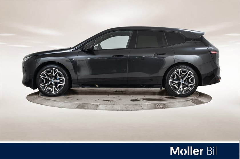 Bilde 2 av BMW iX xDrive40 Fully Charged