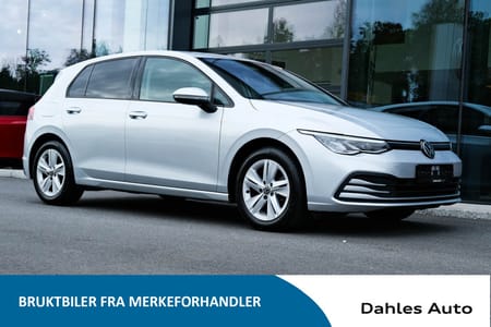 Volkswagen Golf 8 life   110etsi     dsg
