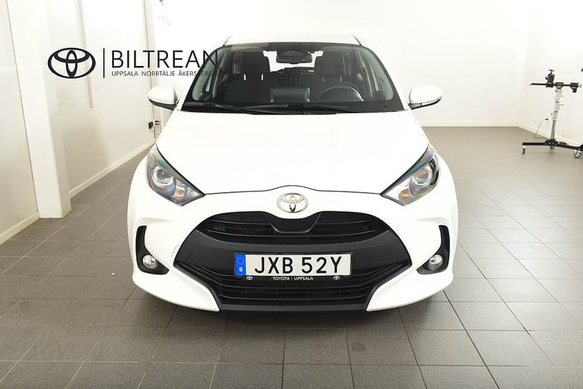 Bild 5 av Toyota Yaris Hybrid 115 1.5 Elhybrid Active Komfortpaket Kamera Rattvärme