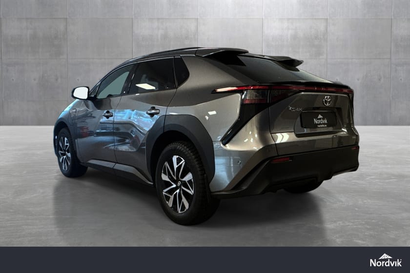 Bilde 3 av Toyota bZ4X