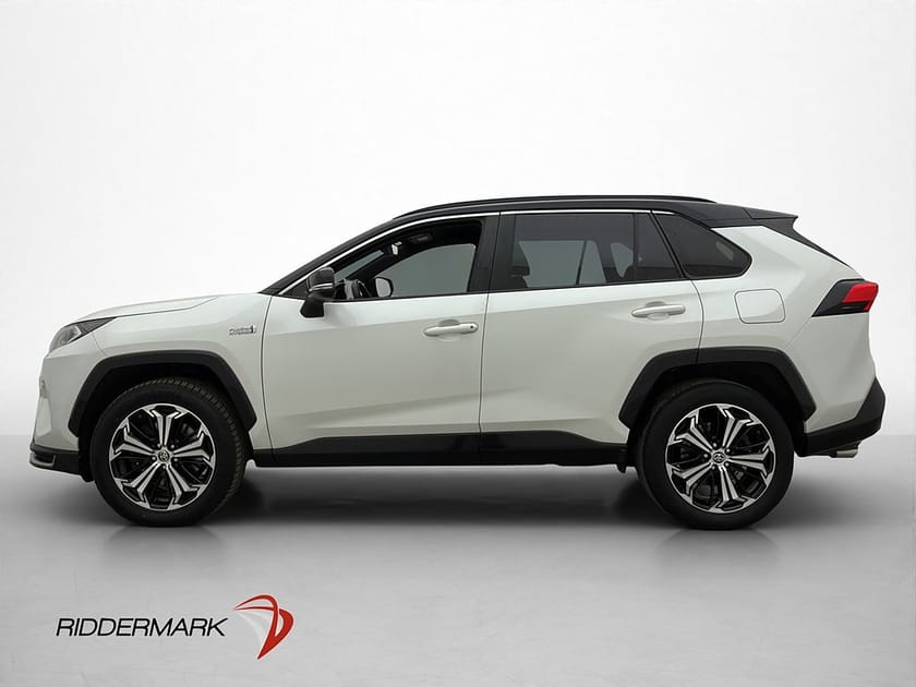 Bild 4 av Toyota RAV4 Laddhybrid Plug-in AWD 306hk Style Kamera Drag MOMS