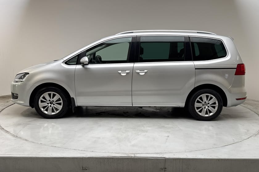 Bild 2 av Volkswagen Sharan 2.0 TDI 4motion (140hk) Masters