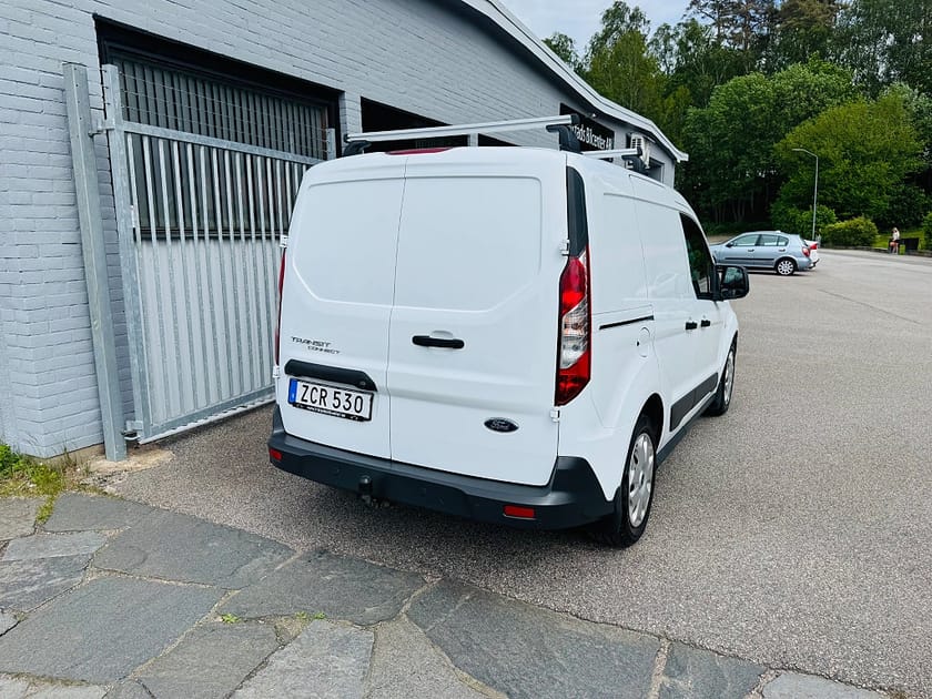 Bild 3 av Ford Transit Connect 220 1.5 TDCi 100HK / DRAG / VÄRMARE / 5200Mil
