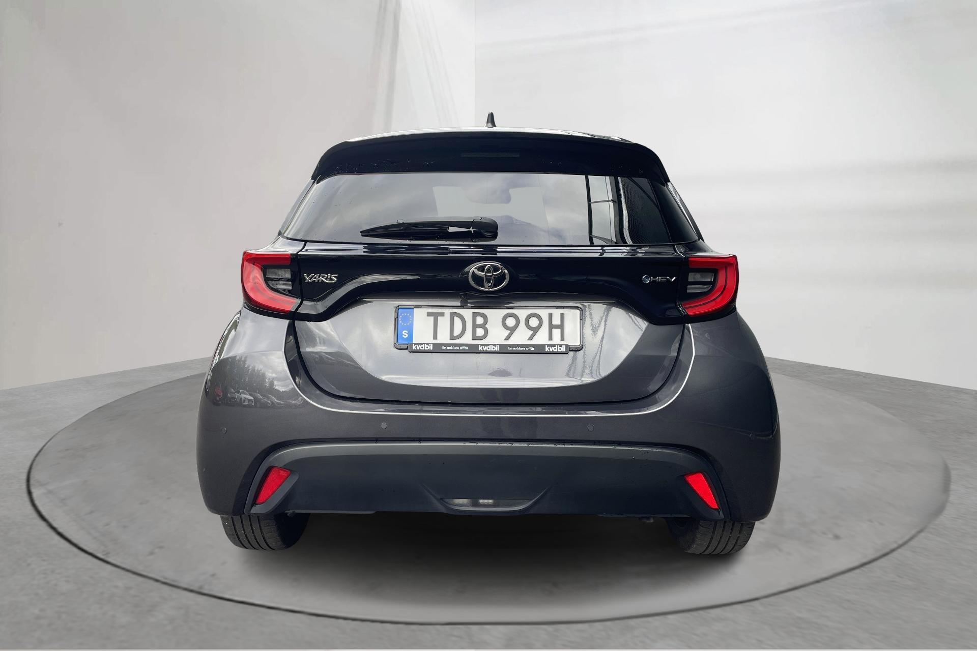 Toyota Yaris Hybrid 115 2024, photo 6/10