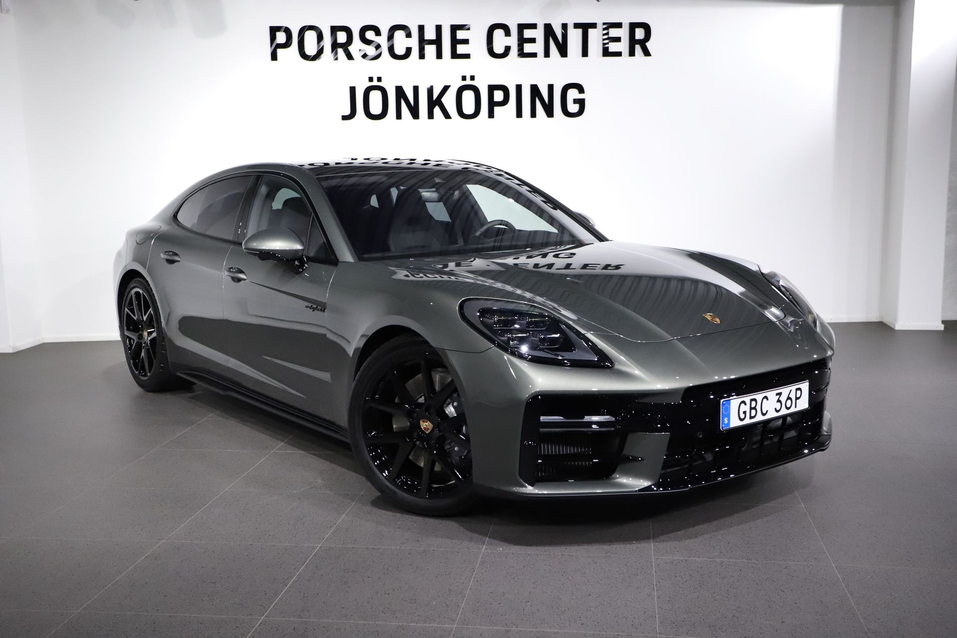 Porsche Panamera 4 E-Hybrid 470hk 2025, bild 7/10