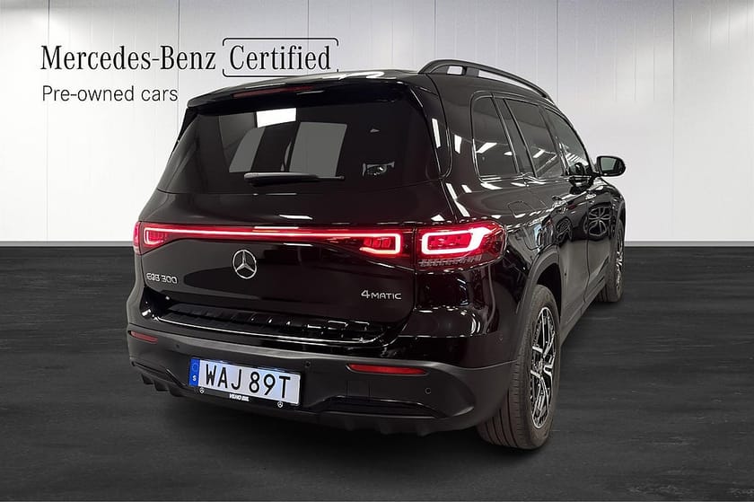 Bild 3 av Mercedes-Benz EQB 300 4MATIC AMG Line Värmare