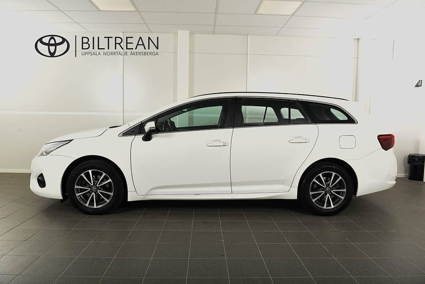 Bild 2 av Toyota Avensis Kombi 1.8 Active Plus Backkamera