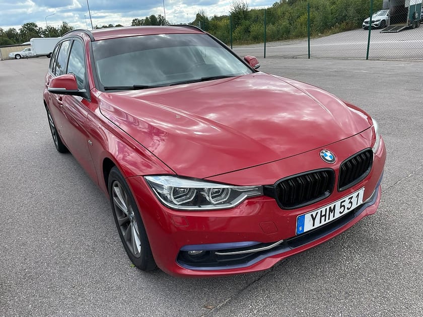 Bild 2 av BMW 320d xDrive Touring 190HK 4x4 Sportline