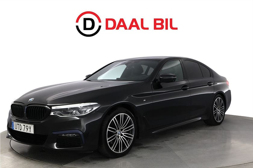 Bild 1 av BMW 520d xDrive Sedan 190HK M-SPORT TAKLUCKA H/K® 3D-VIEW HUD