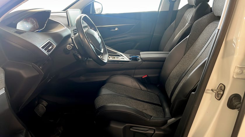 Bild 5 av Peugeot 3008 P-sensor Carplay