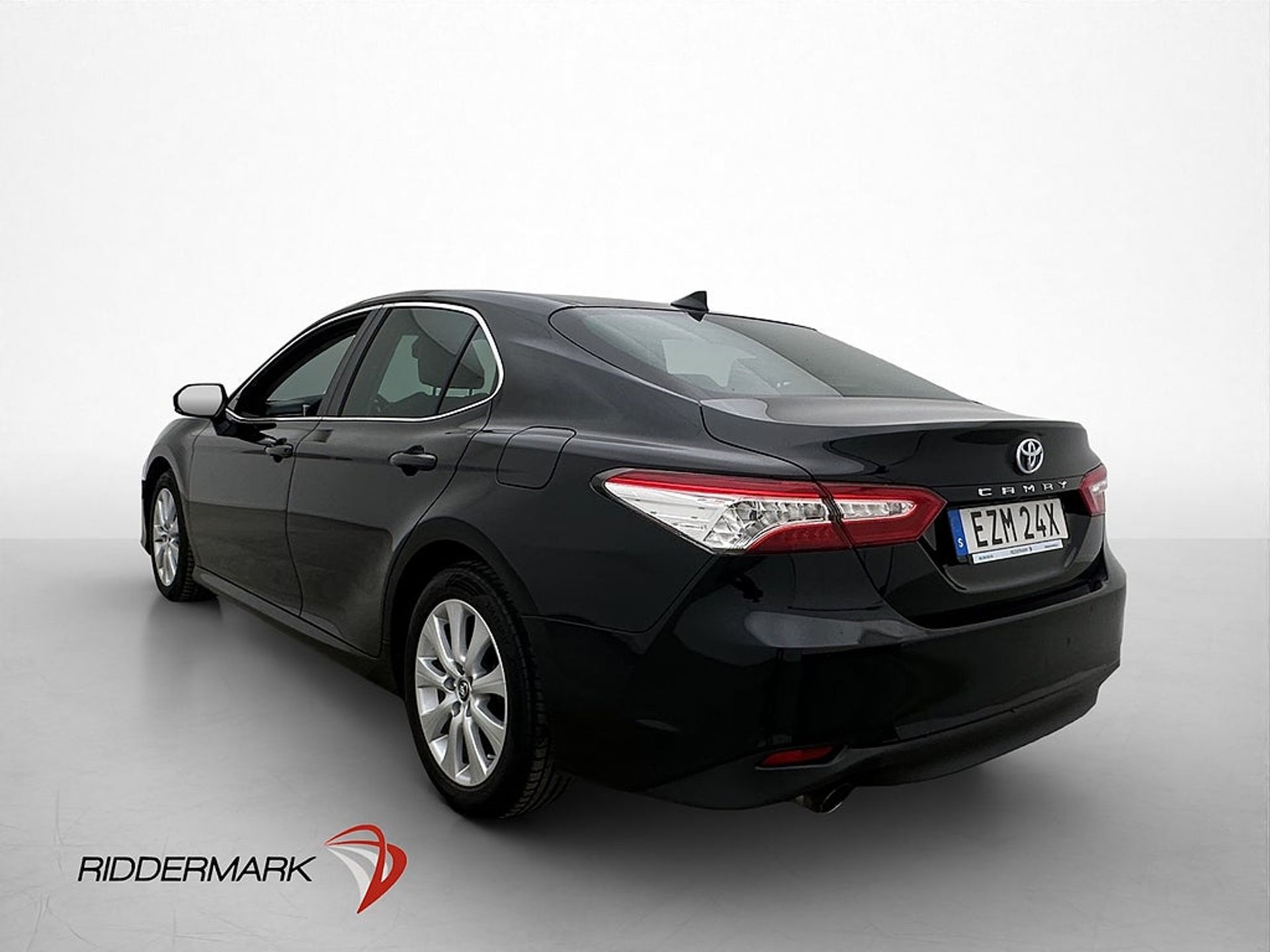 Toyota Camry 2021, bild 6/35