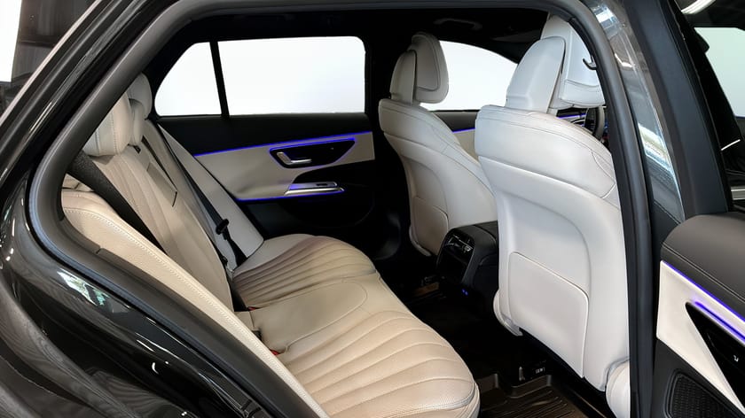 Bild 5 av Mercedes-Benz E 300 T e E300e Adaptiv Farthållare Rattvärme Superscreen