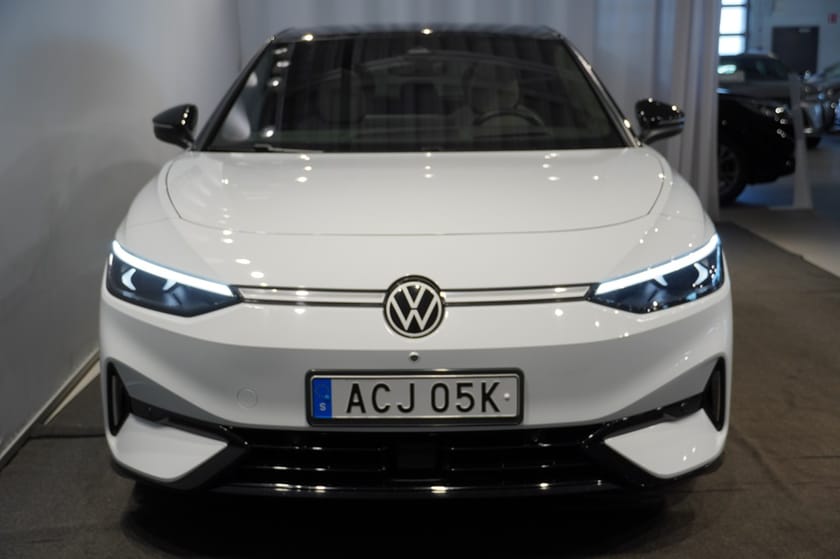 Bild 3 av Volkswagen ID.7 Pro 286hk/77kWh PANO HUD DRAG