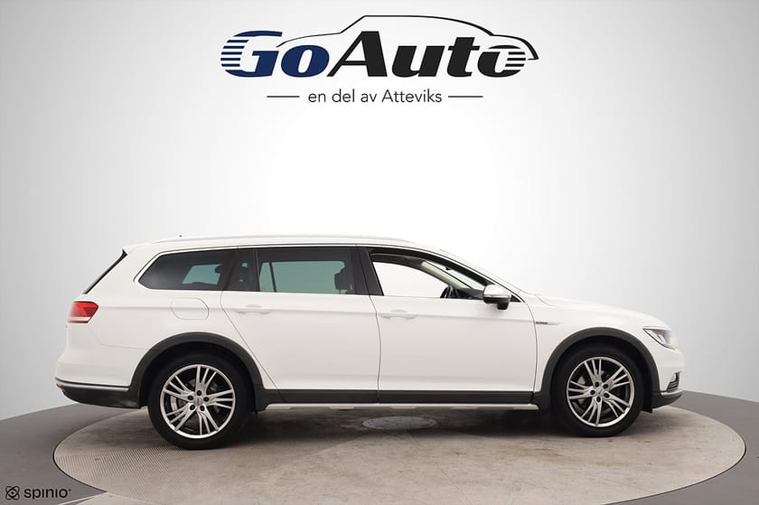 Bild 3 av Volkswagen Passat Alltrack 2.0 TDI DPF 4Motion DSG Sekventiell, 190hk, 2018 Drag