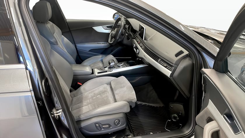 Bild 3 av Audi A4 Avant 3.0 TDI V6 Quattro S-Line Pano D-Värm HeadUp Bang/Olufsen Nav