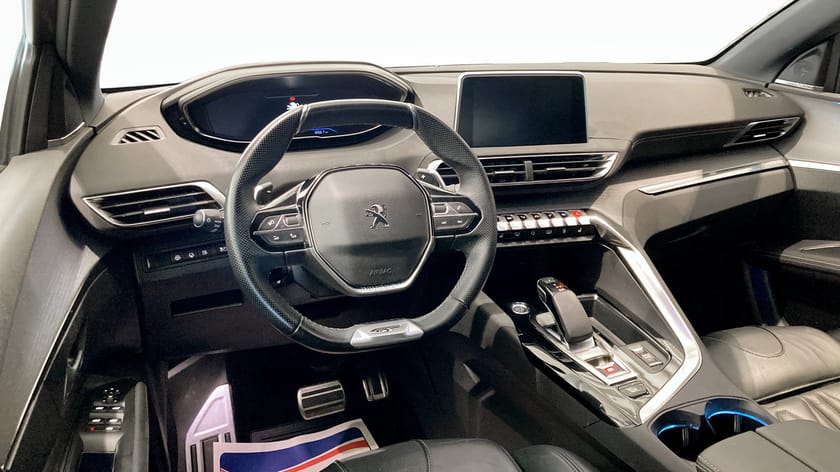 Bild 4 av Peugeot 3008 GT HYBRID4 Plug-In 300hk AWD Dragkrok