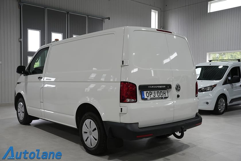 Bild 4 av Volkswagen Transporter T28 2.0 TDI SCR Dragkrok,Värmare,Kamera,3-sits,Skinn