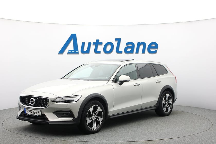 Bild 4 av Volvo V60 Cross Country D4 AWD Panorama, Drag, Carplay 190hk, Värmare