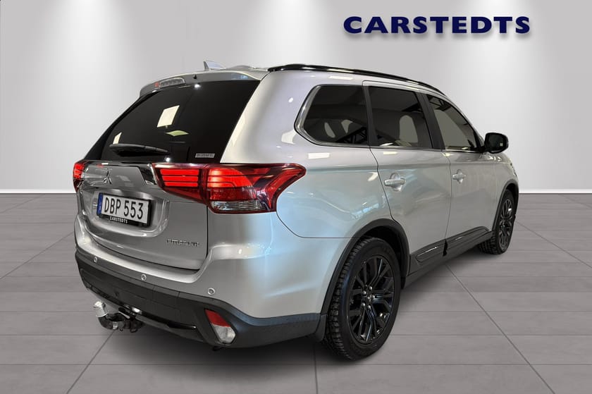 Bild 3 av Mitsubishi Outlander 2.2 Di-D 4WD Onyx 7-Sits T-Lucka Skinn
