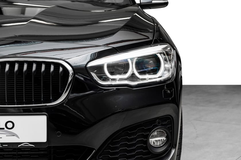 Bilde 4 av BMW 118d xDrive 5-dørs 2 x M-sport/Cruise/Sensor/Adaptiv-LED/DAB/Ratt-v