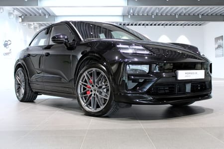 Porsche Macan Turbo Electric