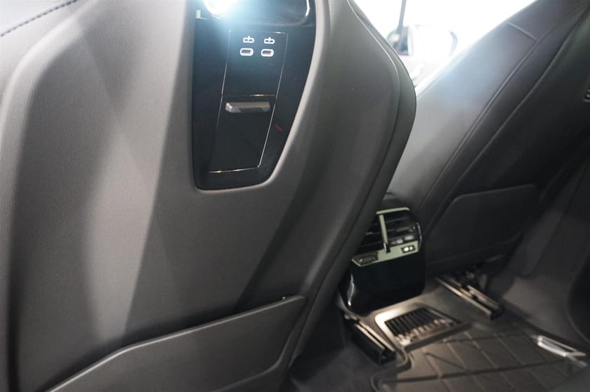 Bild 4 av BMW iX xDrive40 